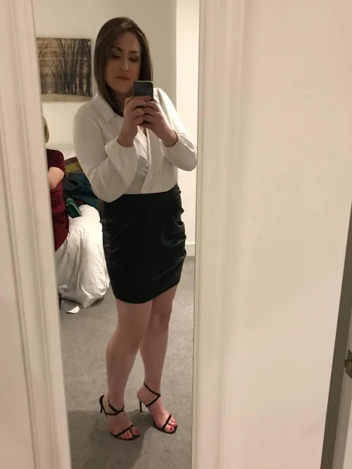 Thumbnail Taking the Plunge - Going Out as a Woman by TheBandicoot90