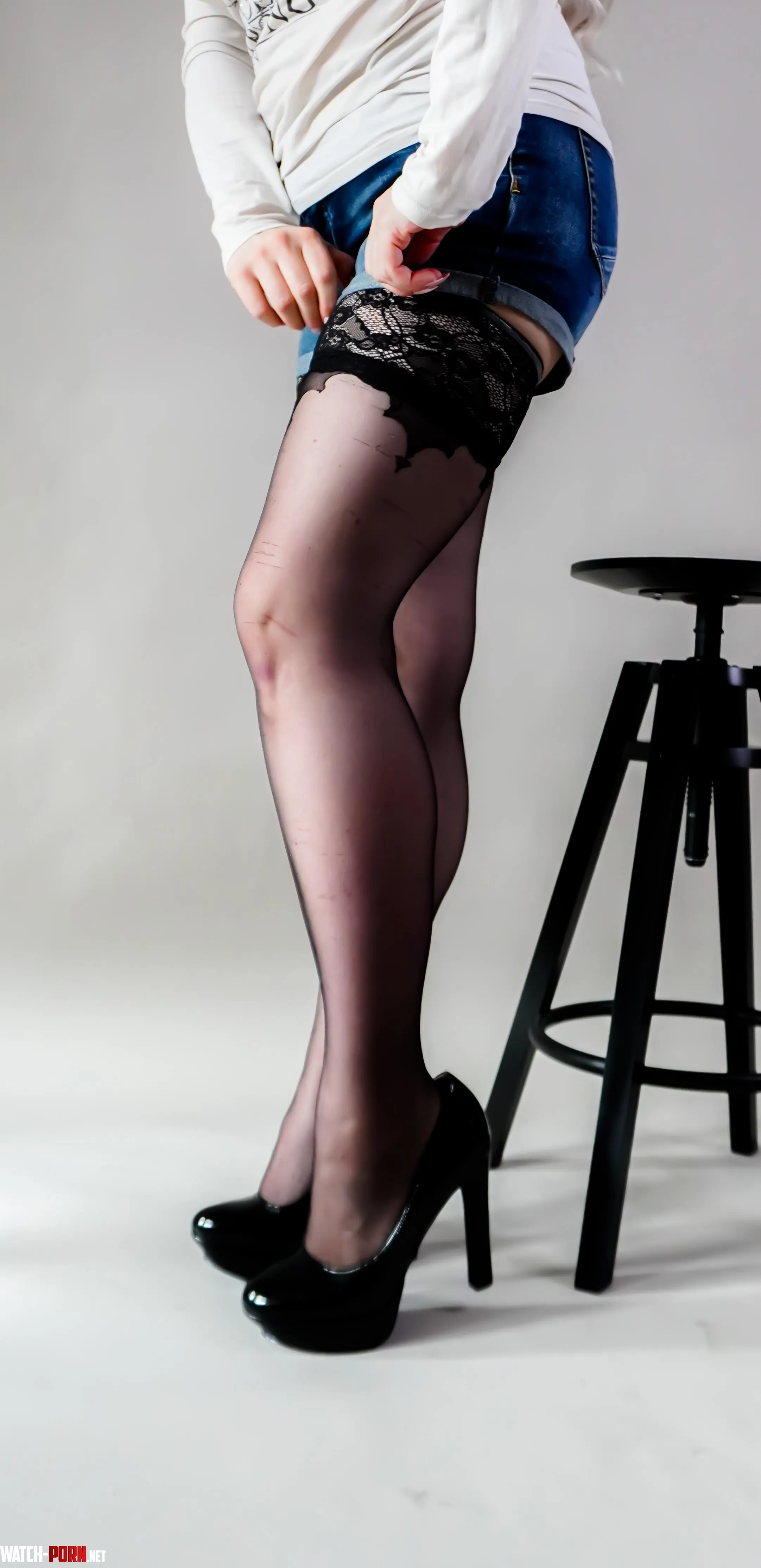 classic nice legs by Milky-Cakes