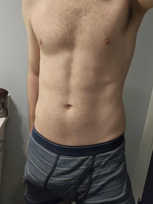 Thumbnail Consistency in New Year's Resolutions: Wonderingnomad1's Reflections on Bulges