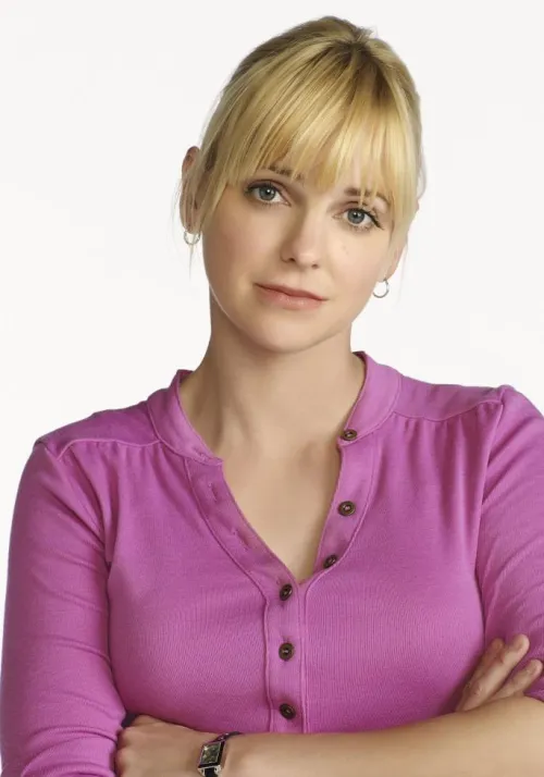 Thumbnail Captivating Beauty of Anna Faris | ProductOk5970