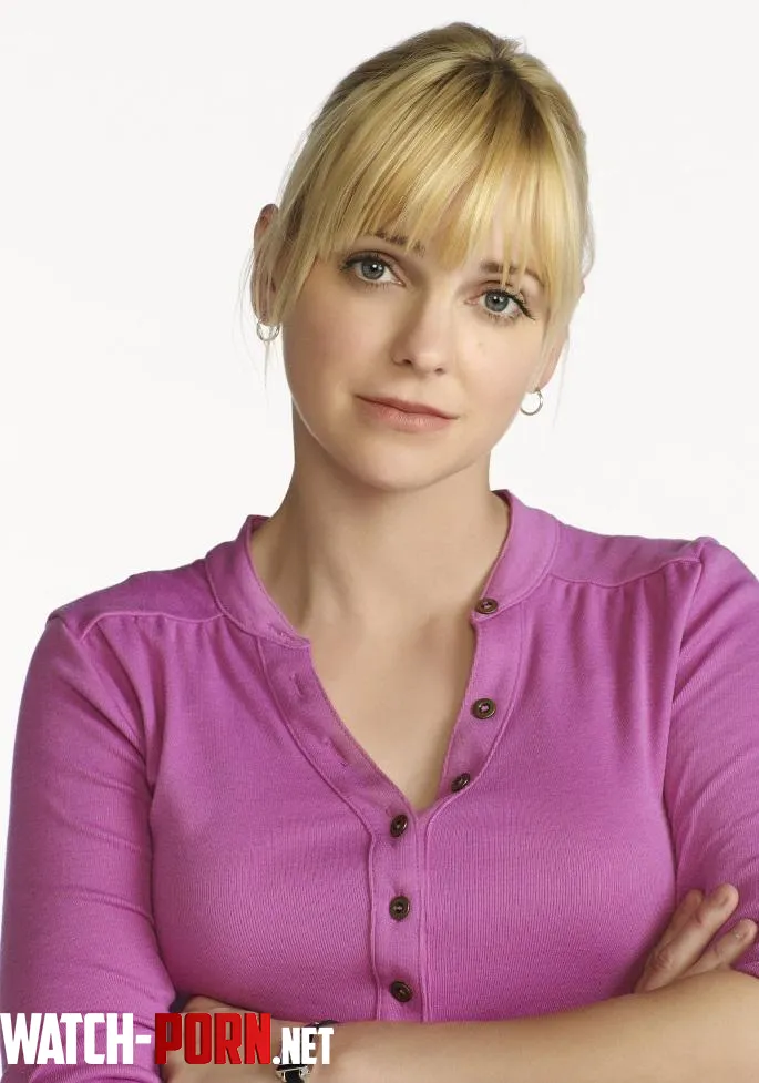 Anna Faris by ProductOk5970
