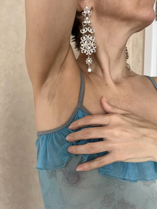 Thumbnail Dive into the Sensual World of Armpit Fetish