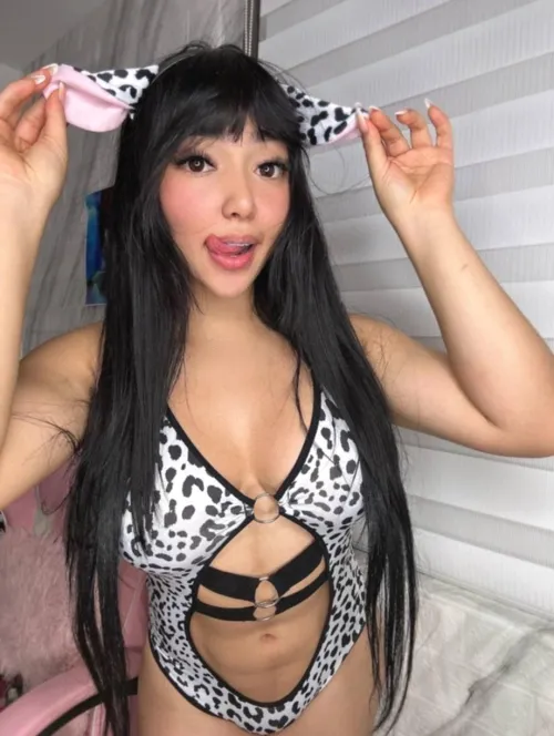 Thumbnail Sweet Temptation: Indulge in the Allure of Kawaii_Doodlebug's Costume Play