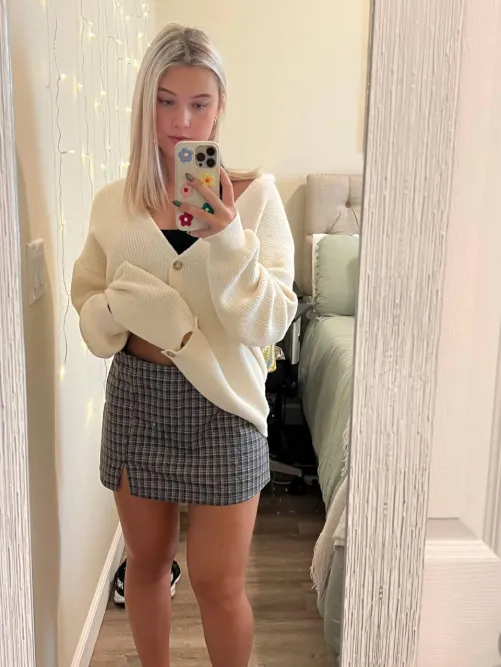 Thumbnail Keeping It Classy and Sexy | playfulblondiexx