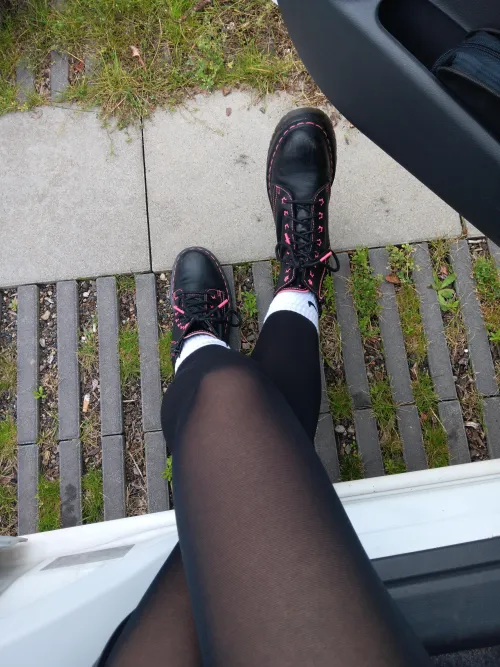 Thumbnail Yesterday's Outfit Inspiration Unveiled | Academic-Store4835 - pantyhose