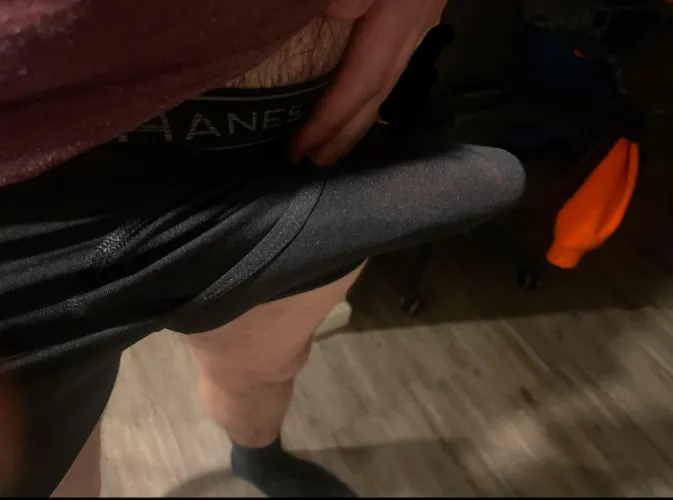 Thumbnail Letting Thoughts Wander: Join Irregular-Penis for Bulge Musings