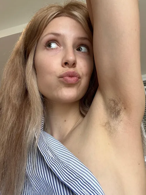 Thumbnail Embracing Hairy Goodness: A Celebration of Natural Beauty | lulusdreamz