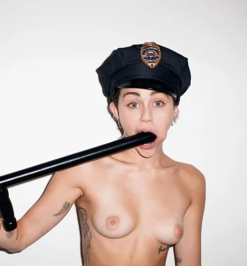 Thumbnail Exploring the Sensual World of Miley Cyrus by Johntheman117