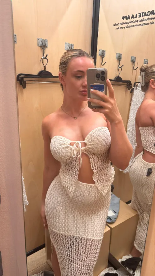 Thumbnail Starting Confidence Journey with Petite44Girl's Boltedontits