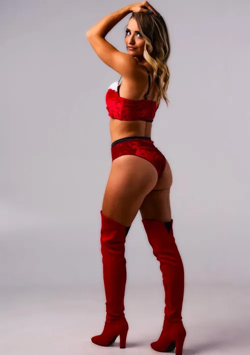 Thumbnail Unveiling Xia Brookside: A Closer Look at a Celebrity | MultiFapper01