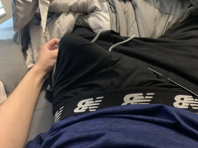 Thumbnail LatinPR's Laid-Back Bulge Tales: Chill Vibes