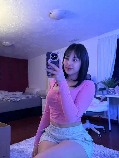 Thumbnail Dreamy Sensation: Indulge in CroptopGirls' Temptations