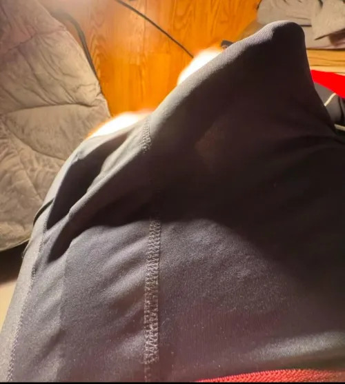 Thumbnail Festive Wishes: Thicknheavy18's Cheery Greeting | Bulges