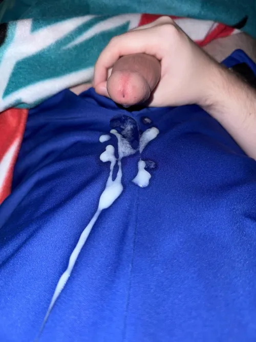 Thumbnail Milky Whiteness: Itsfriday1's Seductive Allure | RedditorCum