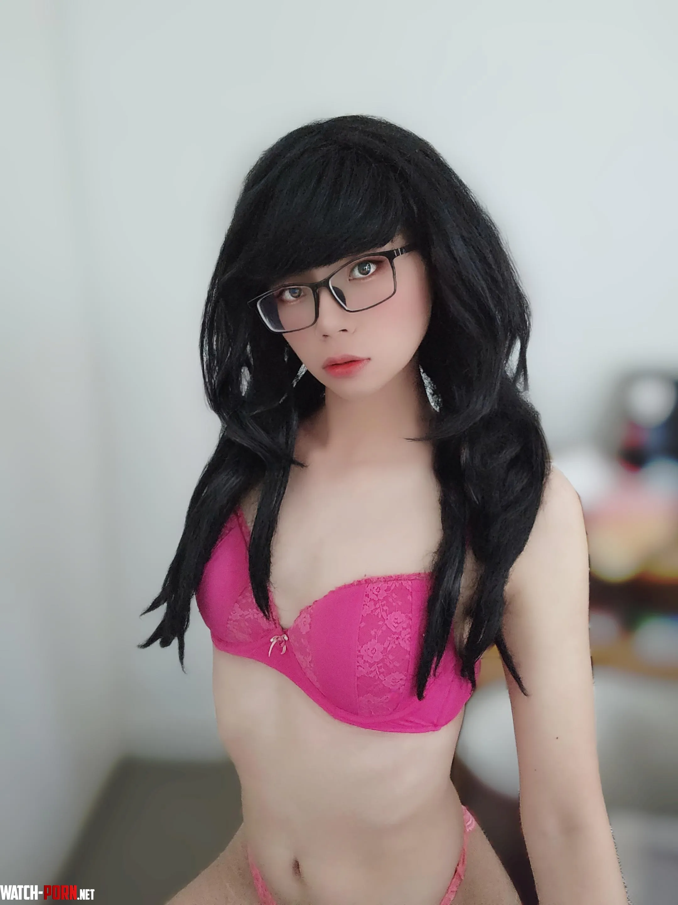 Who like pink bra by JinneErinSong