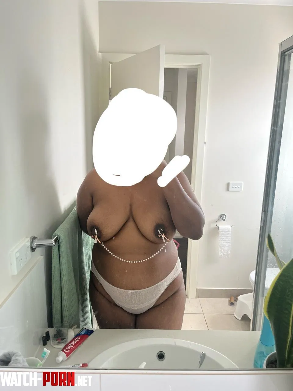 F25 ready to be used  by New_Angle_1286