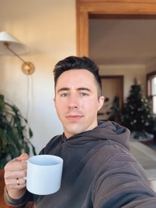 Thumbnail Its been a while happy Friday bros by hey-cj