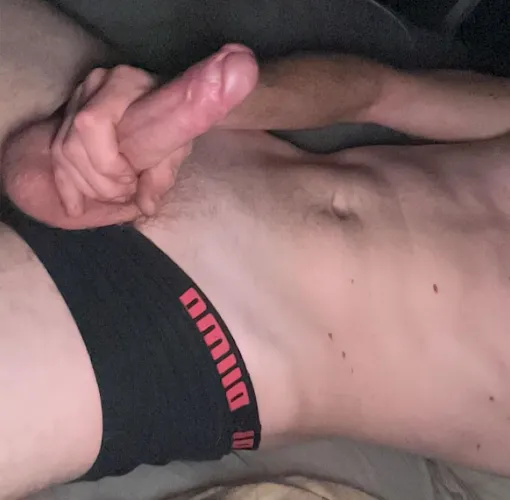 Thumbnail Looking for bottoms  by Thick_asf8634