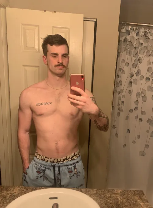 Thumbnail is this the wrong sub for this  by weezyfish