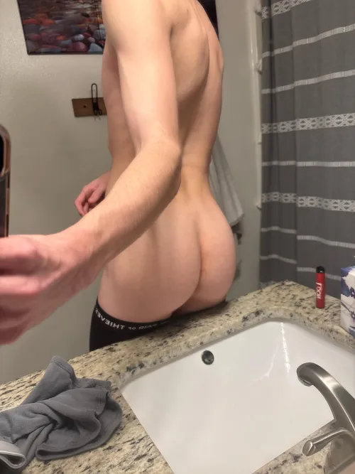 Thumbnail Anyone wanna see me cum by Illustrious-Oil4857