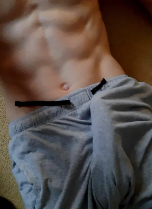 Thumbnail Casual Sweatpants Confession | Bulges by dm_me_stufff