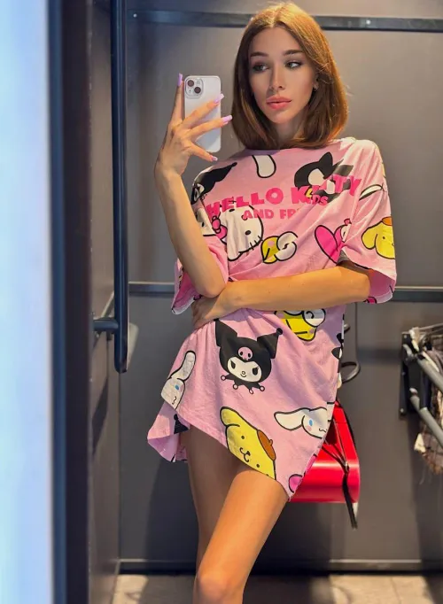 Thumbnail Hey  by Tempting_Cape