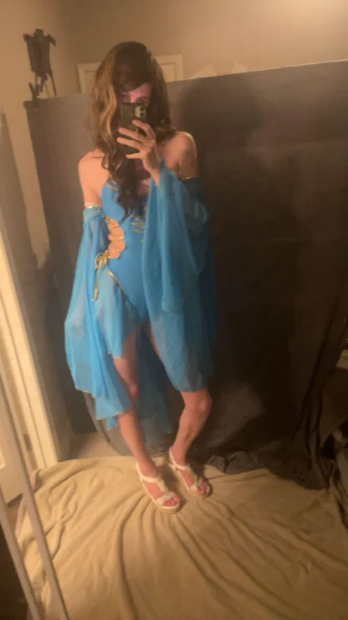 Thumbnail Felt Cute here by AuraeCinder