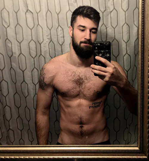 Thumbnail I got some extra pounds over the holidays the cut is going to be fire by Barghos