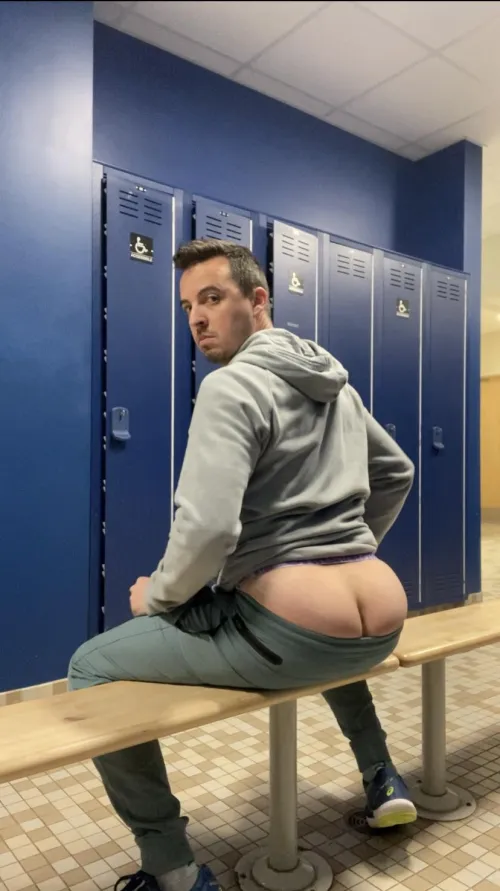Thumbnail Would you stare at my ass in the lockeroom  by Both_Illustrator650