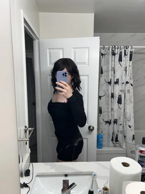 Thumbnail First month in HRT by Suspicious_Jacket990