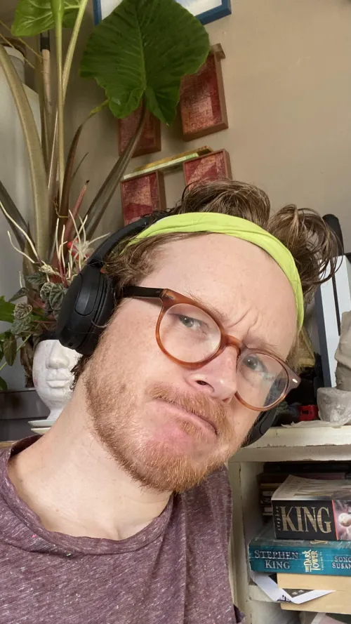 Thumbnail Got my productivity headband on and ready to make something great by BackgroundGingerNo4
