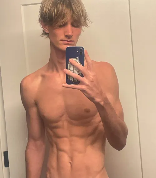 Thumbnail I need a fuck buddy  by IntentionOk6652