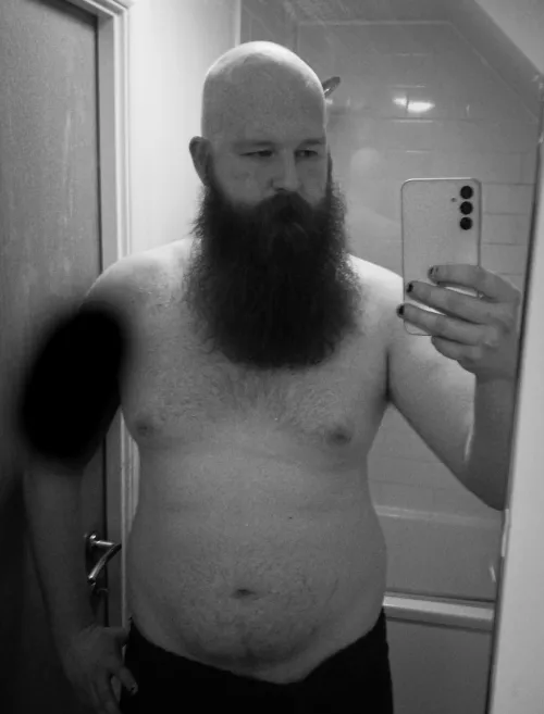 Thumbnail Post shower shenanigans  by Theguywhosdoingok