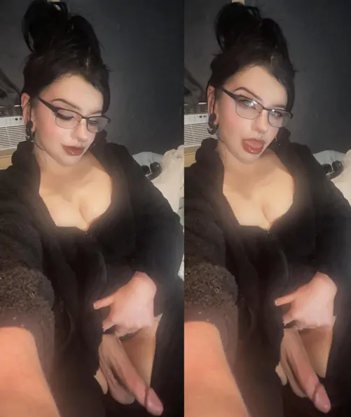 Thumbnail All I need right now is somebody who will let me fuck their throat  by L8TEX