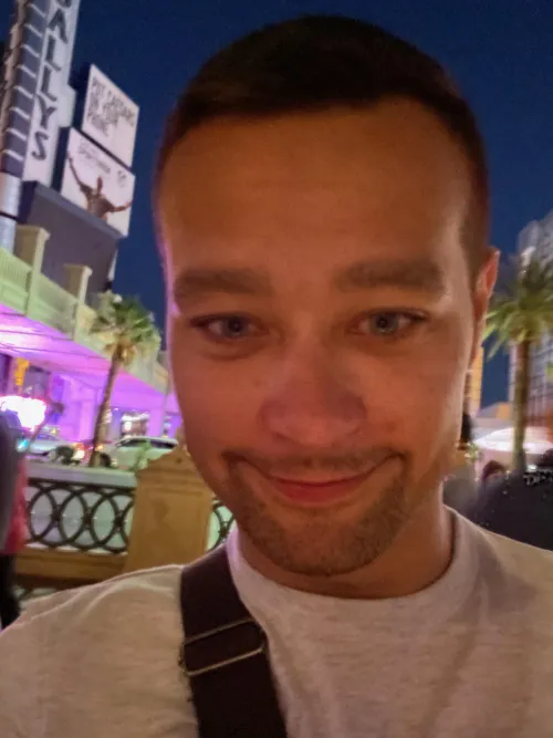 Thumbnail Las Vegas selfie  by ratedx1992