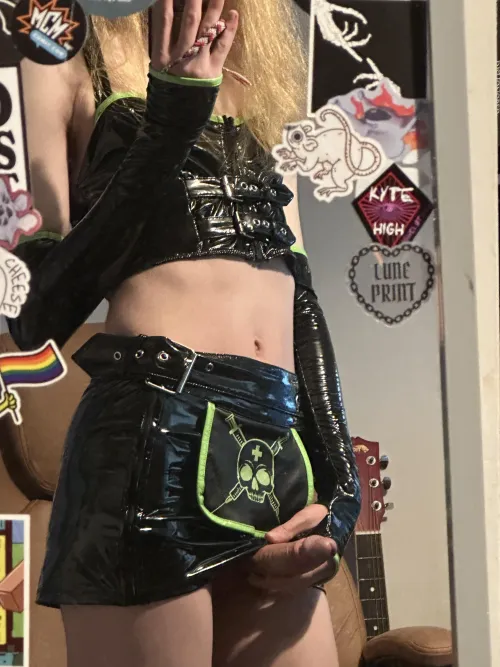 Thumbnail New shiny outfit 3 by ratwithtits