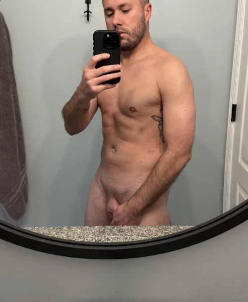 Thumbnail Recently divorced and shower buddy wanted  by StiffFlex69