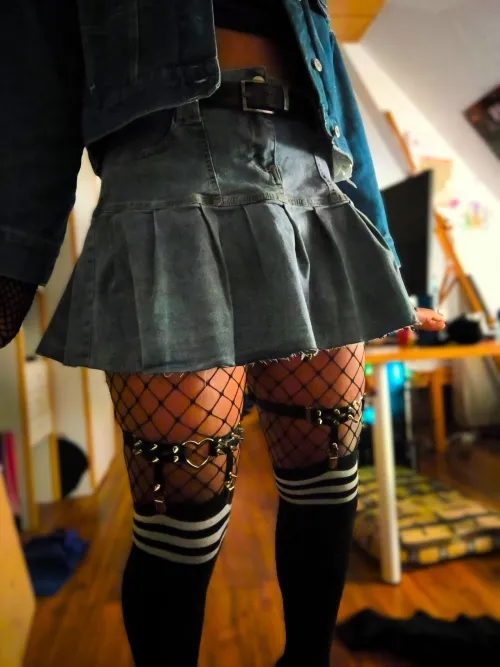 Thumbnail Jeaans Skirrttt 3 I love it so much by cutesiedeer_