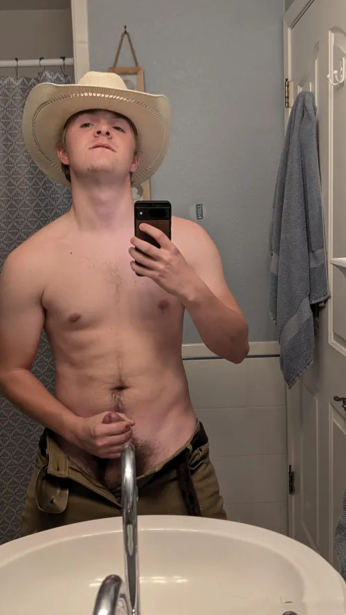 Thumbnail Anyone want a country guys cock by MillionThePlantBoi