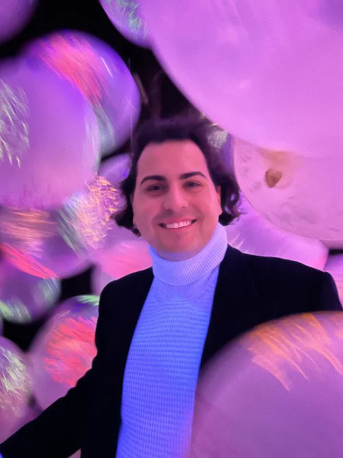 Thumbnail Got this picture taken of me and felt like sharing with you lovely people by BacktooBach