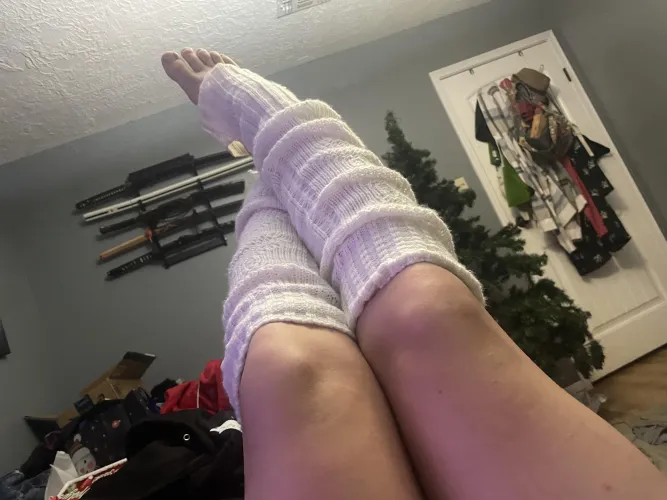 Thumbnail Got some leg warmer by EyeTight1743