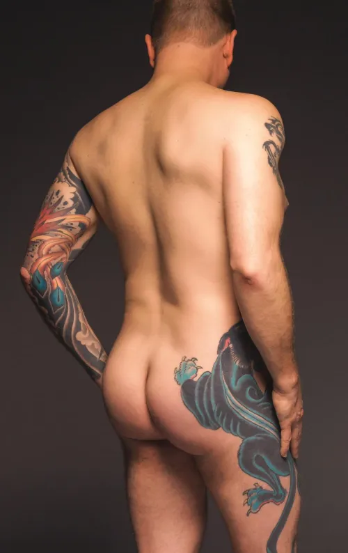 Thumbnail Just a guy with some tattoos by NkdRnr