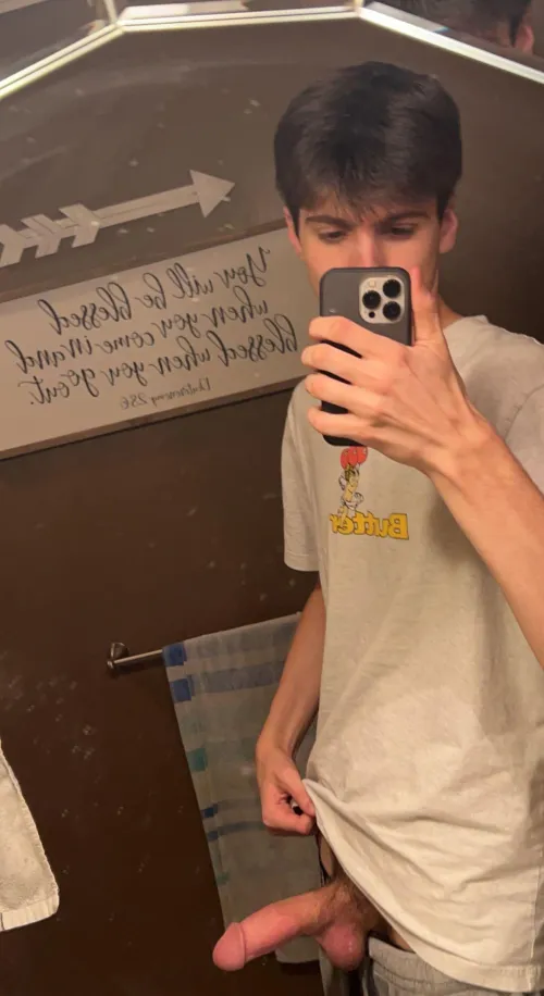Thumbnail 20 would you help me cum by vicky-squeeze123