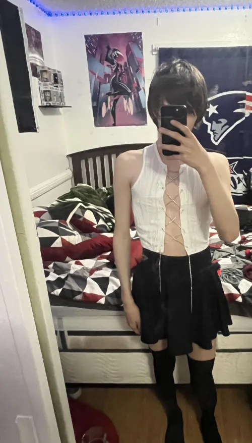 Thumbnail love this shirt by Sp00kieGh0sty