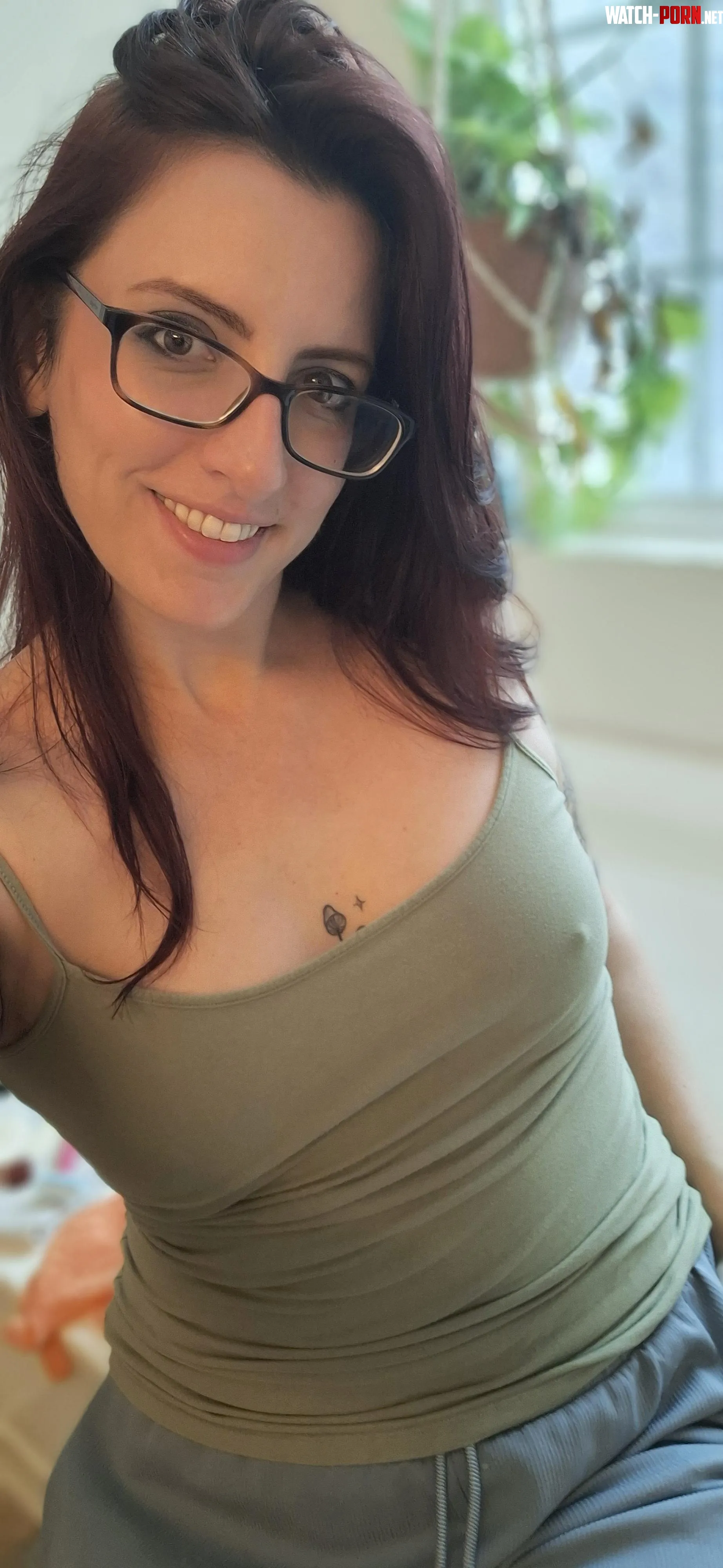 Wanting someone to masterbate with right now  by Meliciousbean