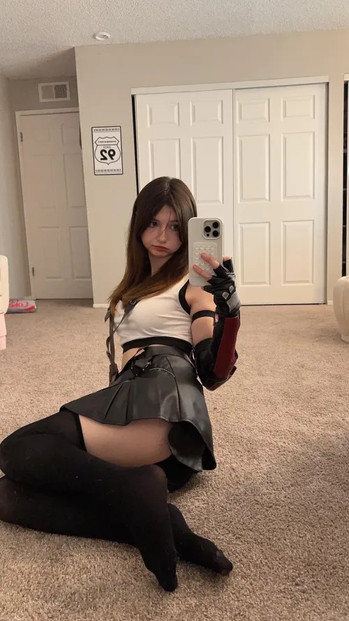 Thumbnail Tifa Lockhart Cosplay by Smeeps: CuriousRoad4678's Masterpiece