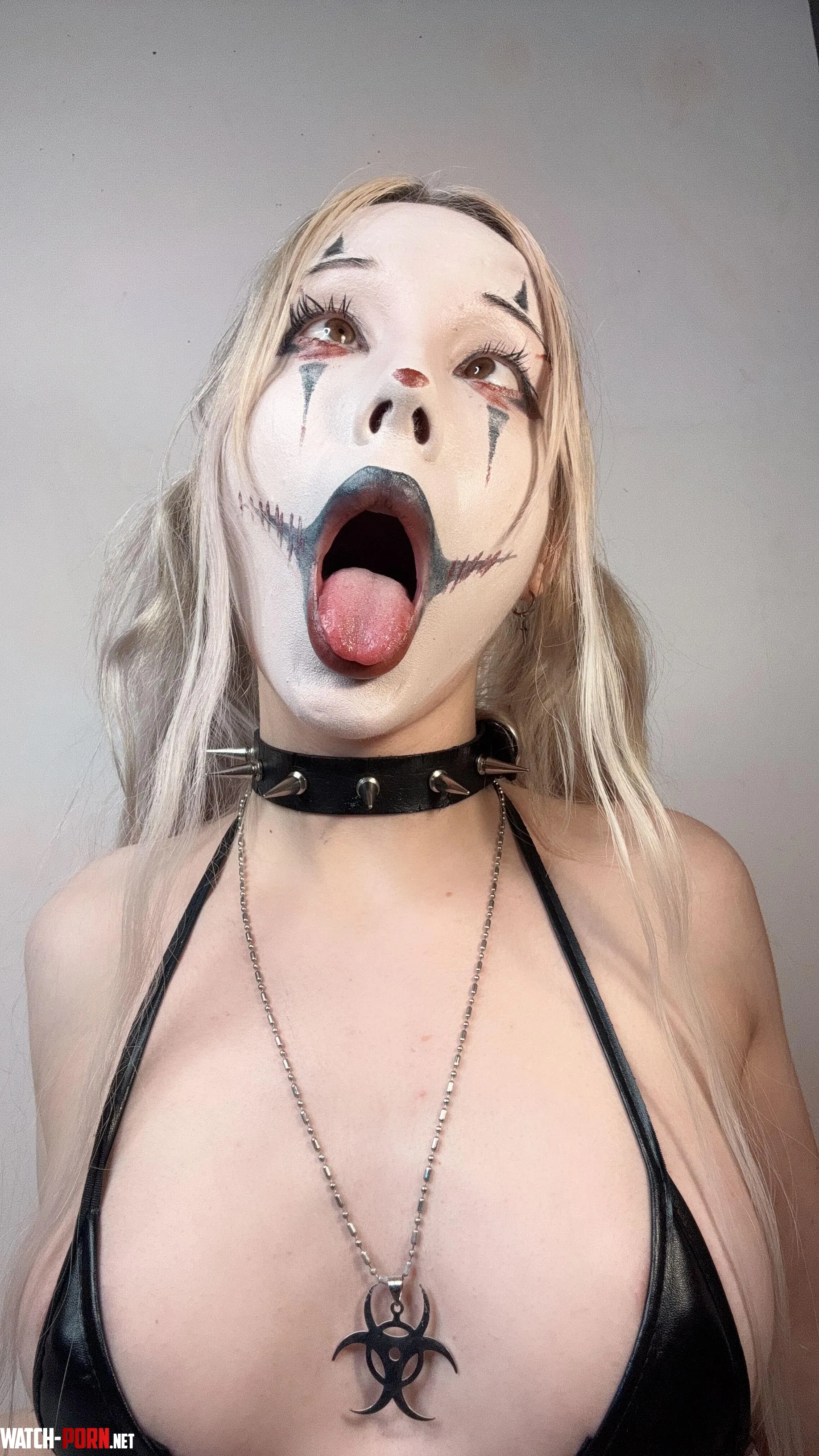cumfetti station by DecayTattoo