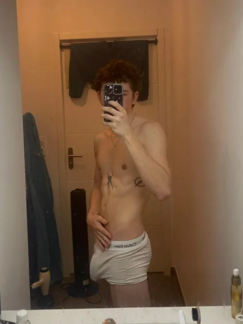 Thumbnail AdRealistic733: The Allure of a 20-Year-Old Bi Half Asian | Bulges