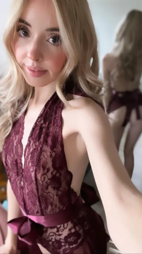 Thumbnail Embracing Motherhood at 33: A Body Positivity Journey by vegansoda