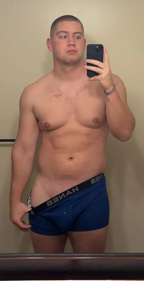 Thumbnail M 20 want me to pull them down further by FrameSensitive6632